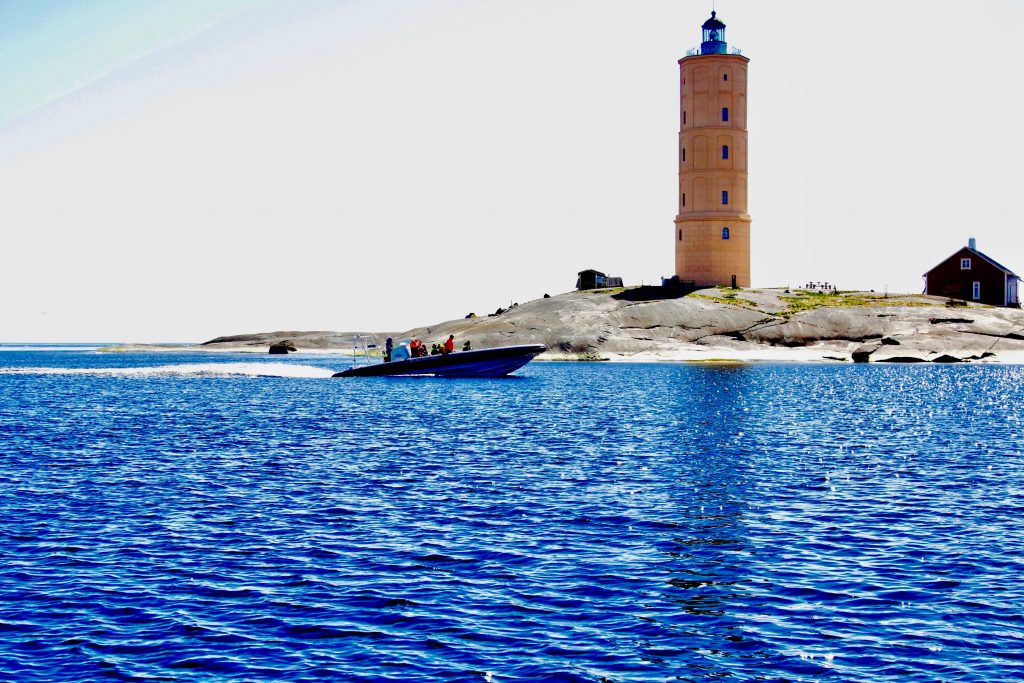Boat tours in Helsinki